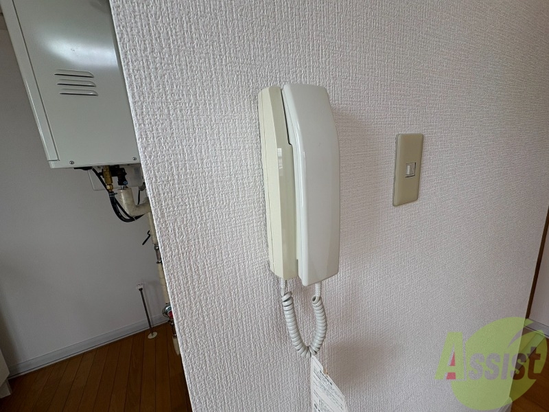 セキュリティ　インターホンは通話ができるので急な訪問があっても安心です。