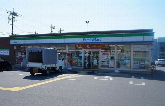 コンビニ　ファミリーマート熊谷石原店（コンビニ）まで950m