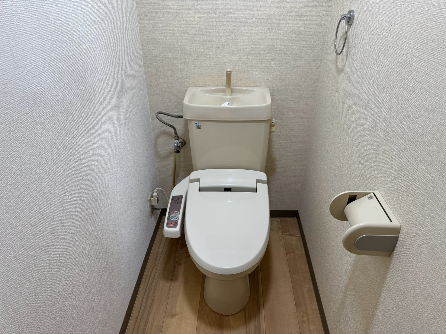 トイレ　参考写真