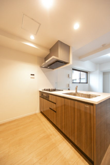 キッチン　※写真は同タイプ住戸です。