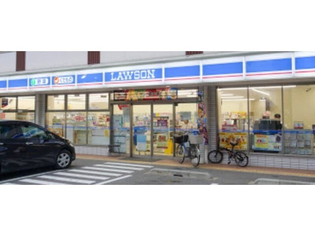 コンビニ　ローソン玉川三丁目店（コンビニ）まで639m