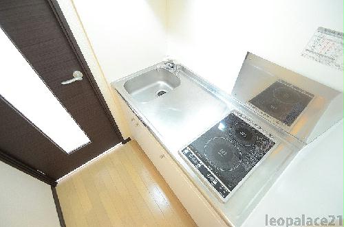 キッチン　設備・仕様は号室により異なる為、現状を優先致します。