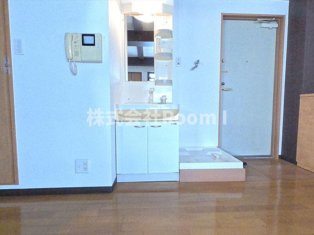 洗面設備　使いやすい洗面所です