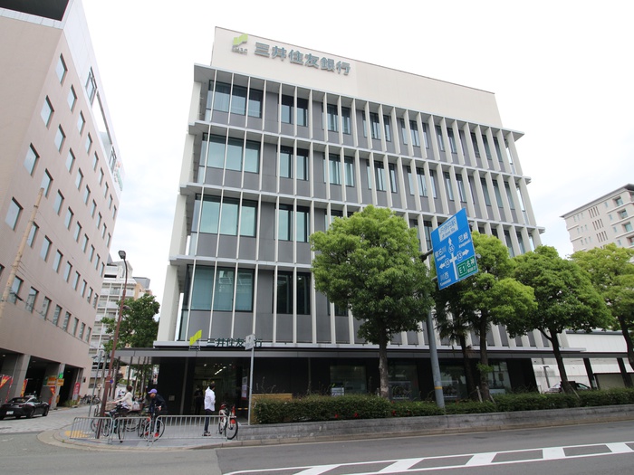 銀行　三井住友銀行（銀行）まで120m