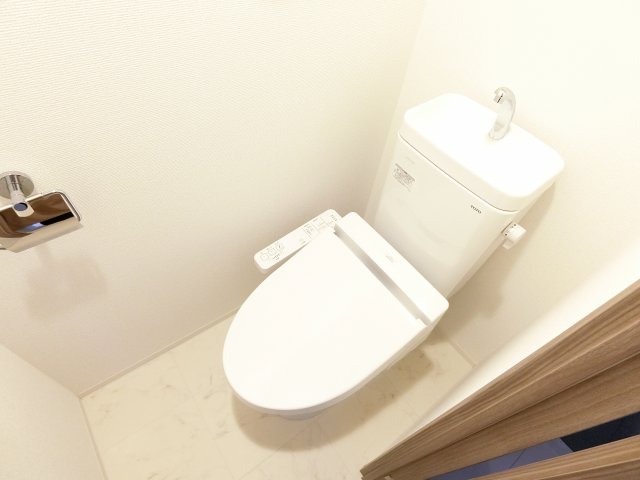 トイレ　詳細は、RISUMO江坂本店→06-6155-7137まで♪