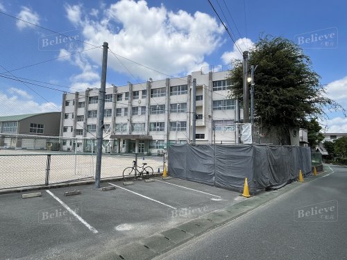 小学校　久留米市立御井小学校（小学校）まで684m