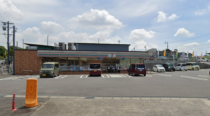 コンビニ　セブンイレブン 大府吉田町6丁目店（コンビニ）まで495m