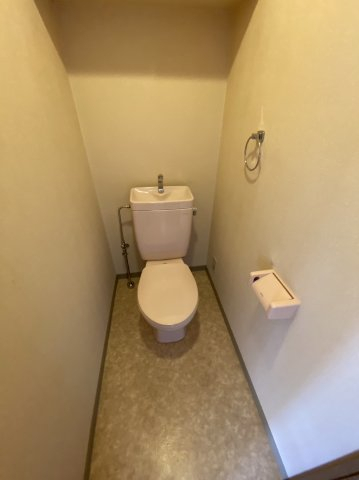 トイレ　※別部屋参考画像です。
