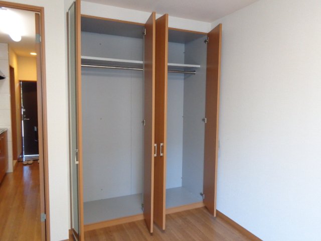 収納　クローゼット