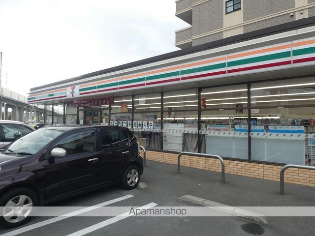 コンビニ　セブンイレブン（コンビニ）まで2003m