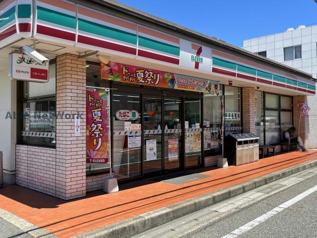 コンビニ　セブンイレブン名古屋中汐田店（コンビニ）まで388m