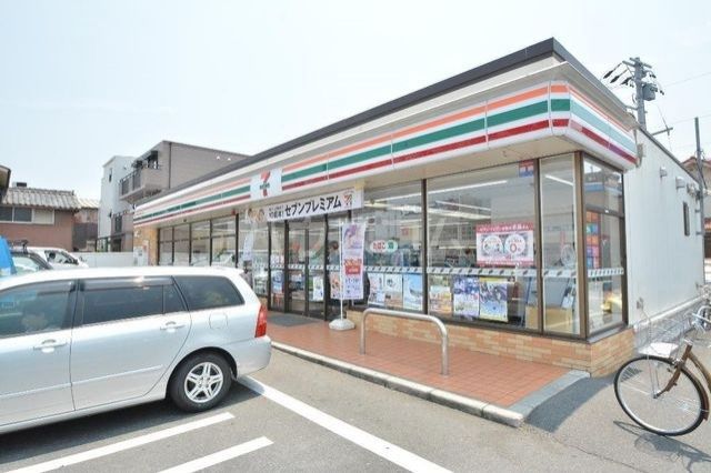 コンビニ　セブンイレブン 名古屋赤坂町店（コンビニ）まで1087m