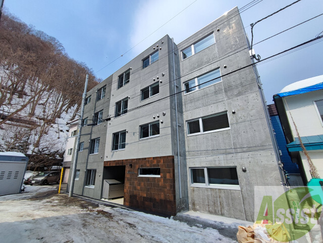 建物外観　札幌市中央区南七条西「アモール円山」