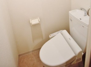 トイレ　清潔感のあるトイレです