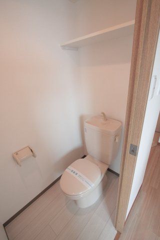 トイレ　（別タイプ参考写真）三和第一ビル　文京区千石4