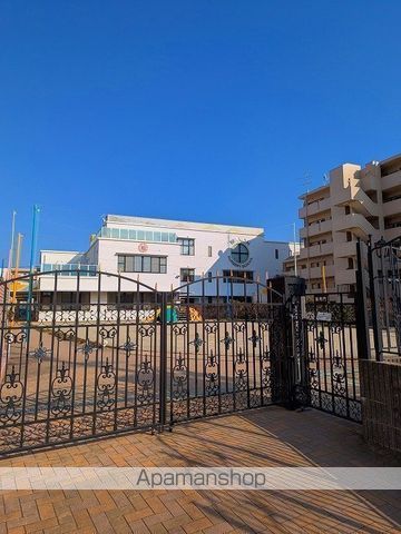 幼稚園・保育園　和光保育園（幼稚園・保育園）まで695m