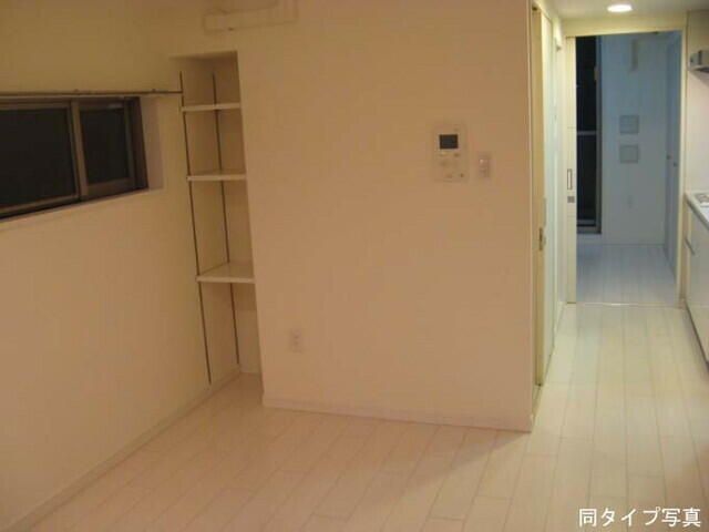 収納　別タイプ部屋　参考写真です