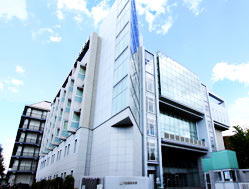 大学・短大　四條畷学園短期大学 清風学舎（大学・短大）まで484m