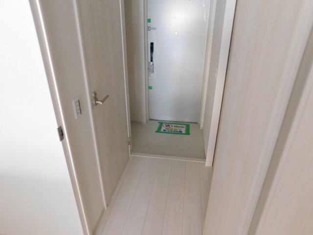 玄関　収納もある玄関です