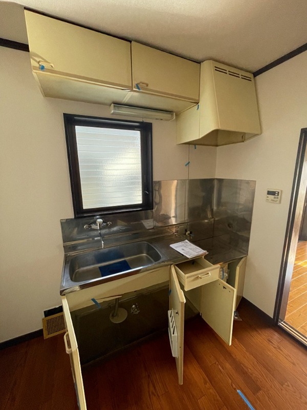 キッチン　反転別部屋参考写真