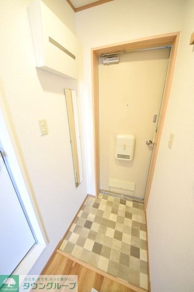 玄関　※別部屋参考写真です※