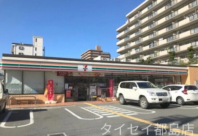 コンビニ　セブンイレブン大阪友渕町3丁目店（コンビニ）まで288m