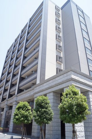 建物外観　「元町中華街駅徒歩6分のマンションです」