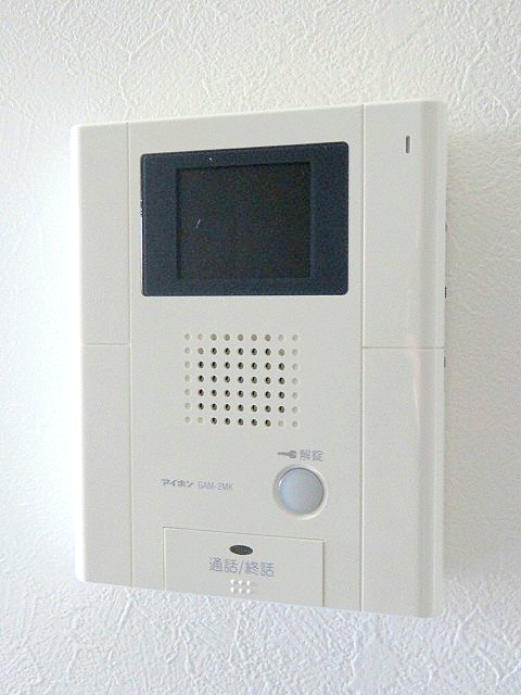 セキュリティ　モニター付きインターホンです♪