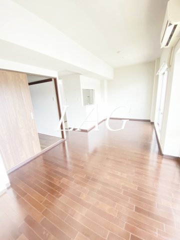 居室・リビング　洋室のお部屋です。
