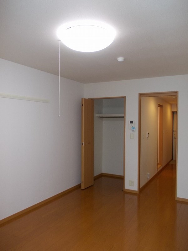 その他部屋・スペース　洋室9.8帖