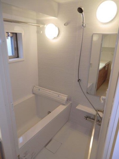 バス・シャワールーム　※他部屋参考写真