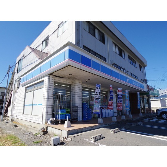 コンビニ　ローソン松本新村店（コンビニ）まで469m