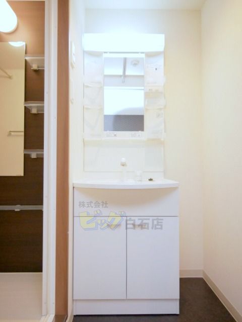 洗面設備　シャンプードレッサー完備しています♪