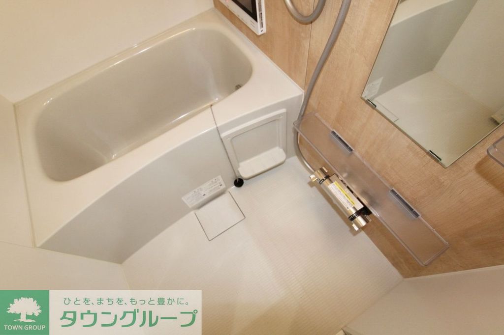 バス・シャワールーム　同物件別部屋写真