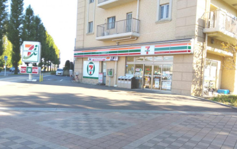 コンビニ　セブンイレブン 千葉北総病院前店（コンビニ）まで276m
