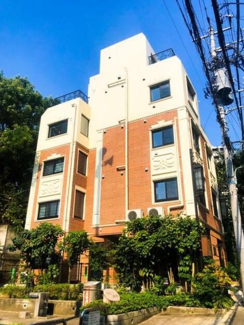 建物外観　おしゃれな外観