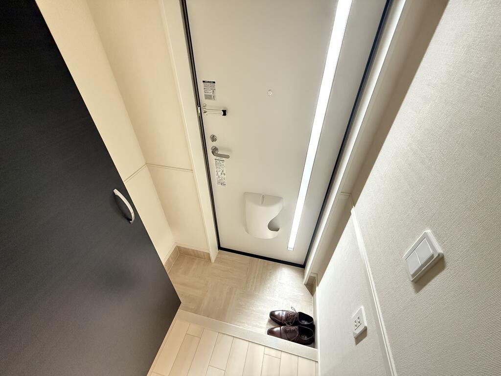 美田園1丁目新築アパートの玄関写真