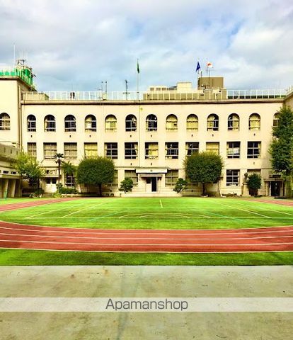 小学校　常盤小学校（小学校）まで411m