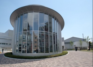 図書館　日本大学芸術学部図書館（図書館）まで186m