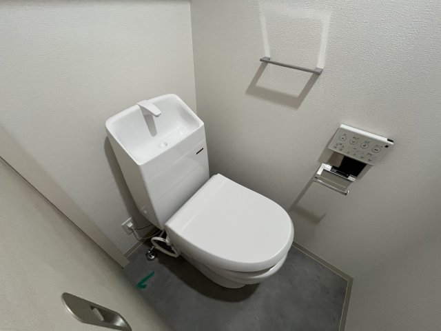 Y-City神戸鷹取のトイレ写真