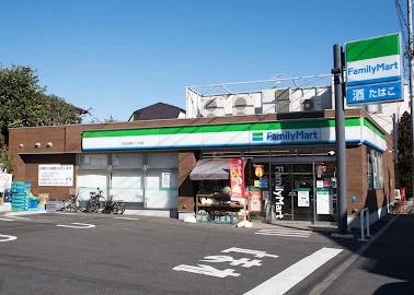 コンビニ　ファミリーマート世田谷奥沢一丁目店（コンビニ）まで366m