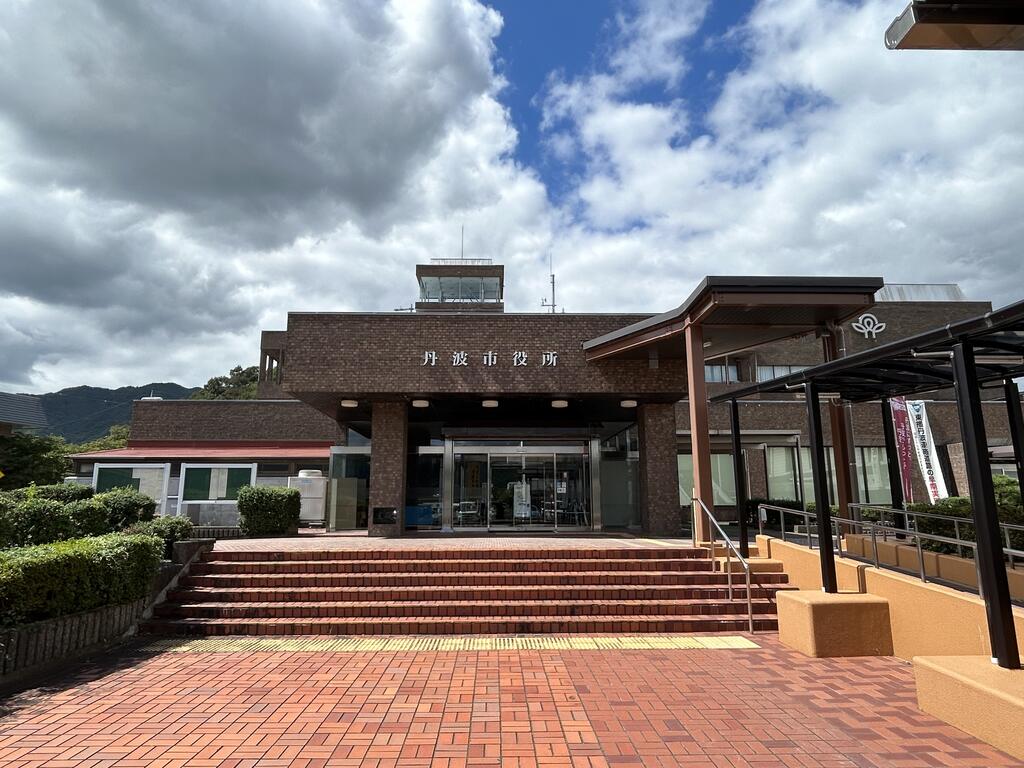 ＪＲ福知山線 石生駅 2階建 築51年の周辺写真