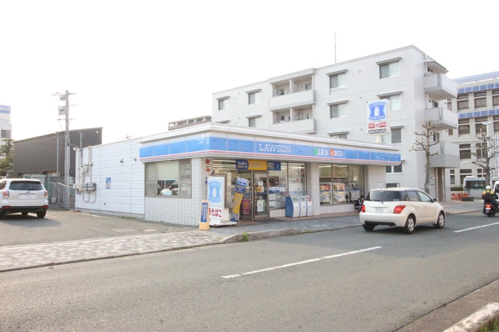 コンビニ　ローソン 浜松鴨江一丁目店（コンビニ）まで219m