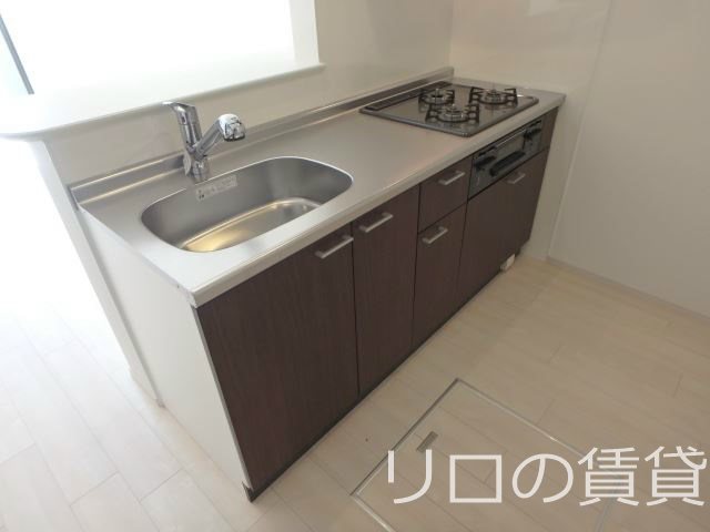 キッチン　同型タイプ写真（実際は現況を優先します）