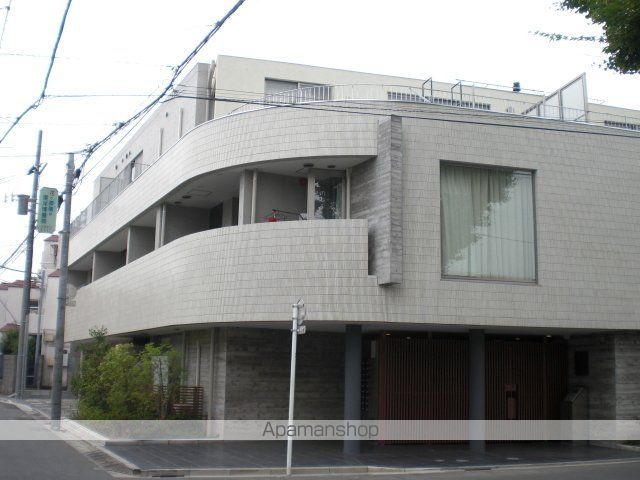 EL COURT WADAの外観写真