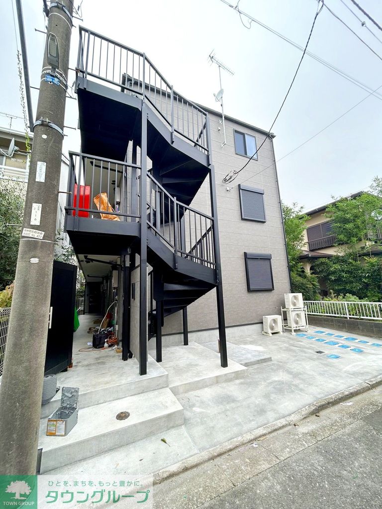 建物外観　バルコニー