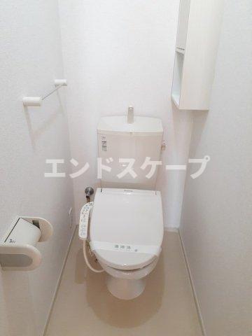 ＪＲ両毛線 駒形駅 徒歩40分 2階建 築13年のトイレ写真