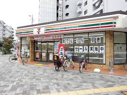 コンビニ　セブンイレブン 大阪宮原2丁目店（コンビニ）まで84m