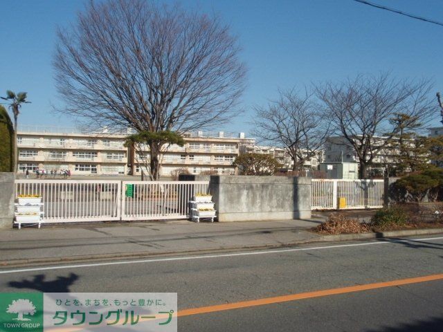 小学校　松葉第一小学校（小学校）まで522m