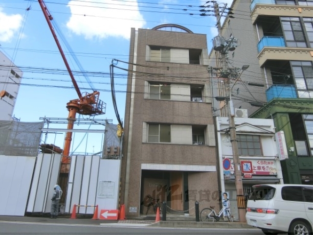 ユニヴェールの外観写真